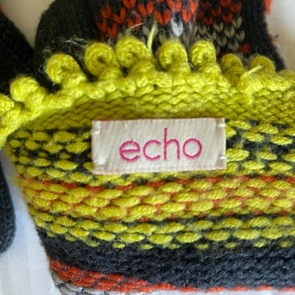 Echo Geometric Multicolor Knit Gloves Warm Stretch Winter Accessory